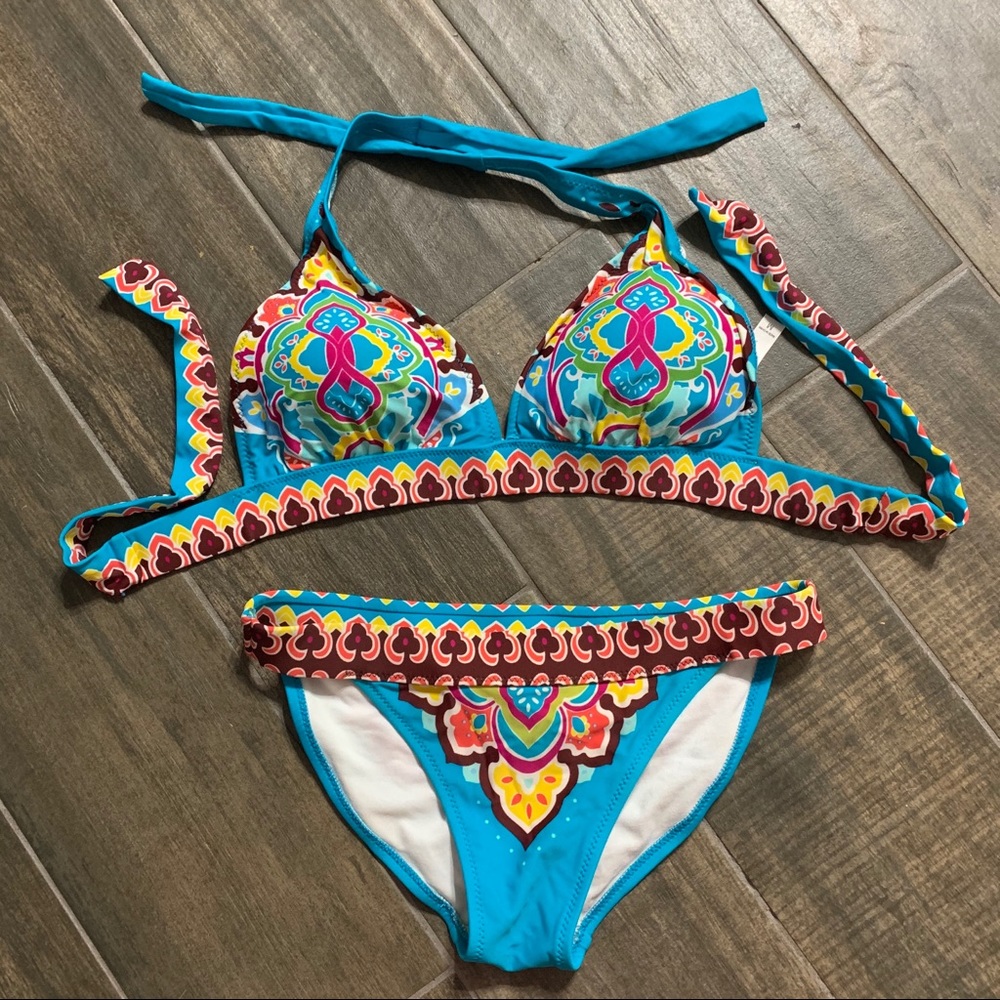 Bright & Fun VS Bikini